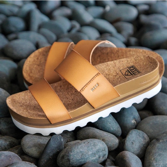 Reef Orange Vista Sandals - Picture 1 of 7
